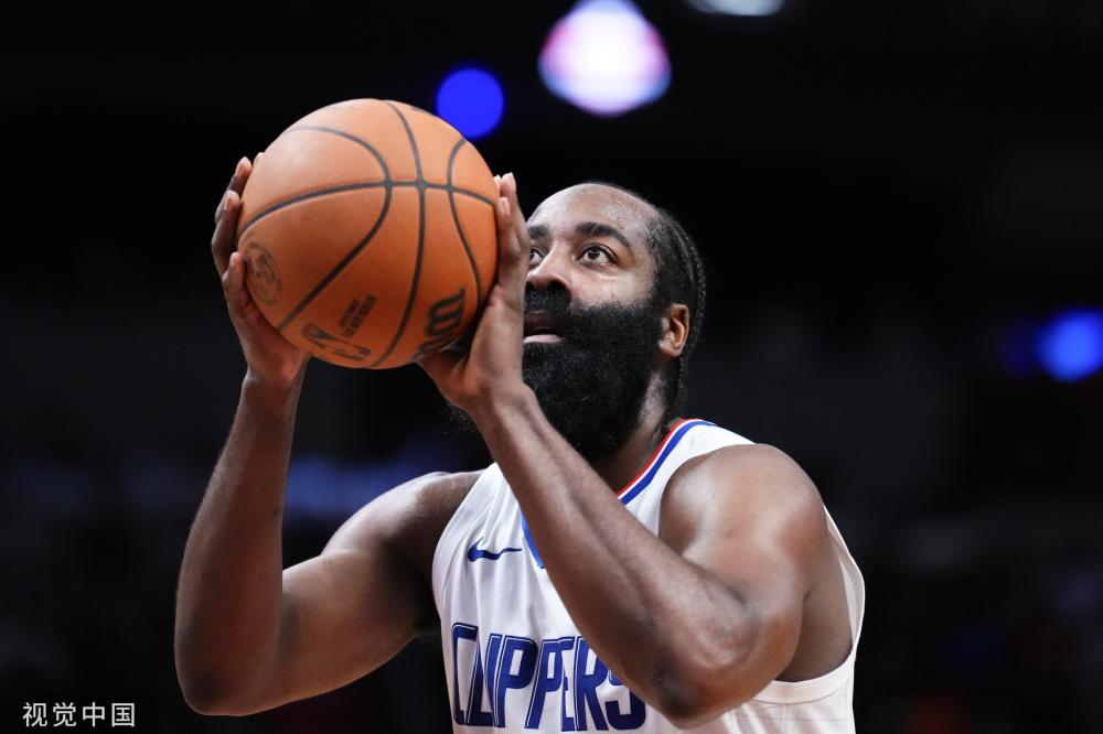 运动员们将 运动员们将